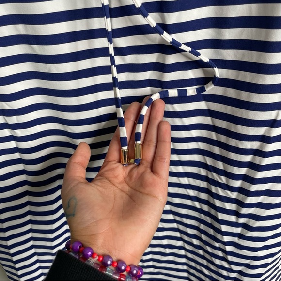 J. Mclaughlin Matiane Catalina navy and white stripe dress size M - Picture 4 of 6